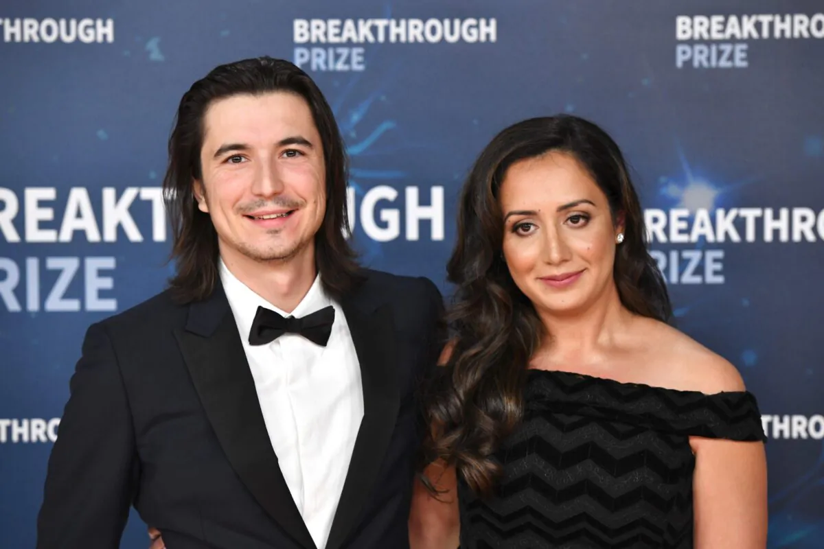 Vlad Tenev and Celina Tenev attend the 2020 Breakthrough Prize Red Carpet at NASA Ames Research Center in Mountain View, California, on Nov. 3, 2019. (Ian Tuttle/Getty Images  for Breakthrough Prize )