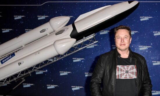 Billionaire Musk Says He Is ‘Off Twitter for a While’ Again