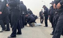 Chinese Police Beat City Residents Protesting Sewage Plant Project, Including Pregnant Woman