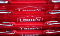 Lowe’s Hiring More Than 50,000 Workers This Spring