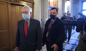 Senate GOP Leader Defends Rep. Liz Cheney, Who Voted to Impeach Trump