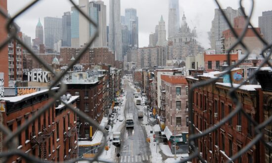 US Northeast Digs Out After Massive Snowstorm, Two Dead