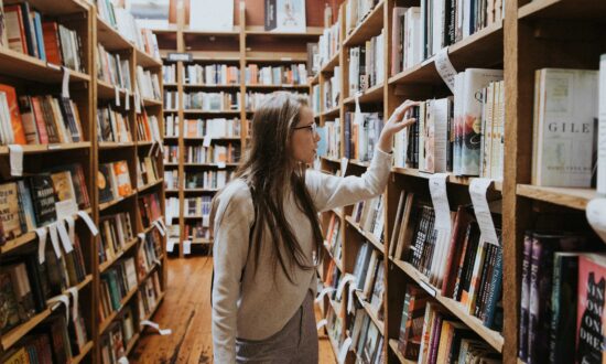 College Ahead: How Can I Improve My Child’s Chances for Financial Aid?