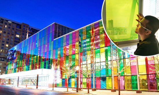 Filipino Student Creates Solar Panels From Waste Food, Wins James Dyson Award for Sustainability