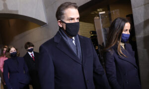Hunter Biden Probe Needs Independent Counsel: Peter Schweizer