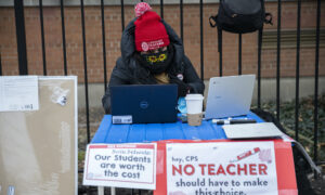 Chicago Mayor: 'Tentative Agreement' Reached to Reopen Schools