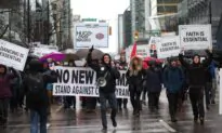 Hundreds of Small Businesses Across Canada Plan to Reopen This Week Despite Local Lockdown Orders