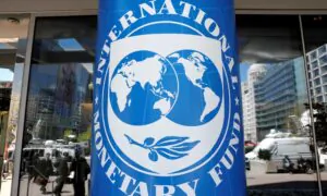 IMF Holds Seminar on Global Growth and Resilience