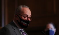Schumer: Democrats Will Work on COVID-19 Package Alongside Impeachment Trial