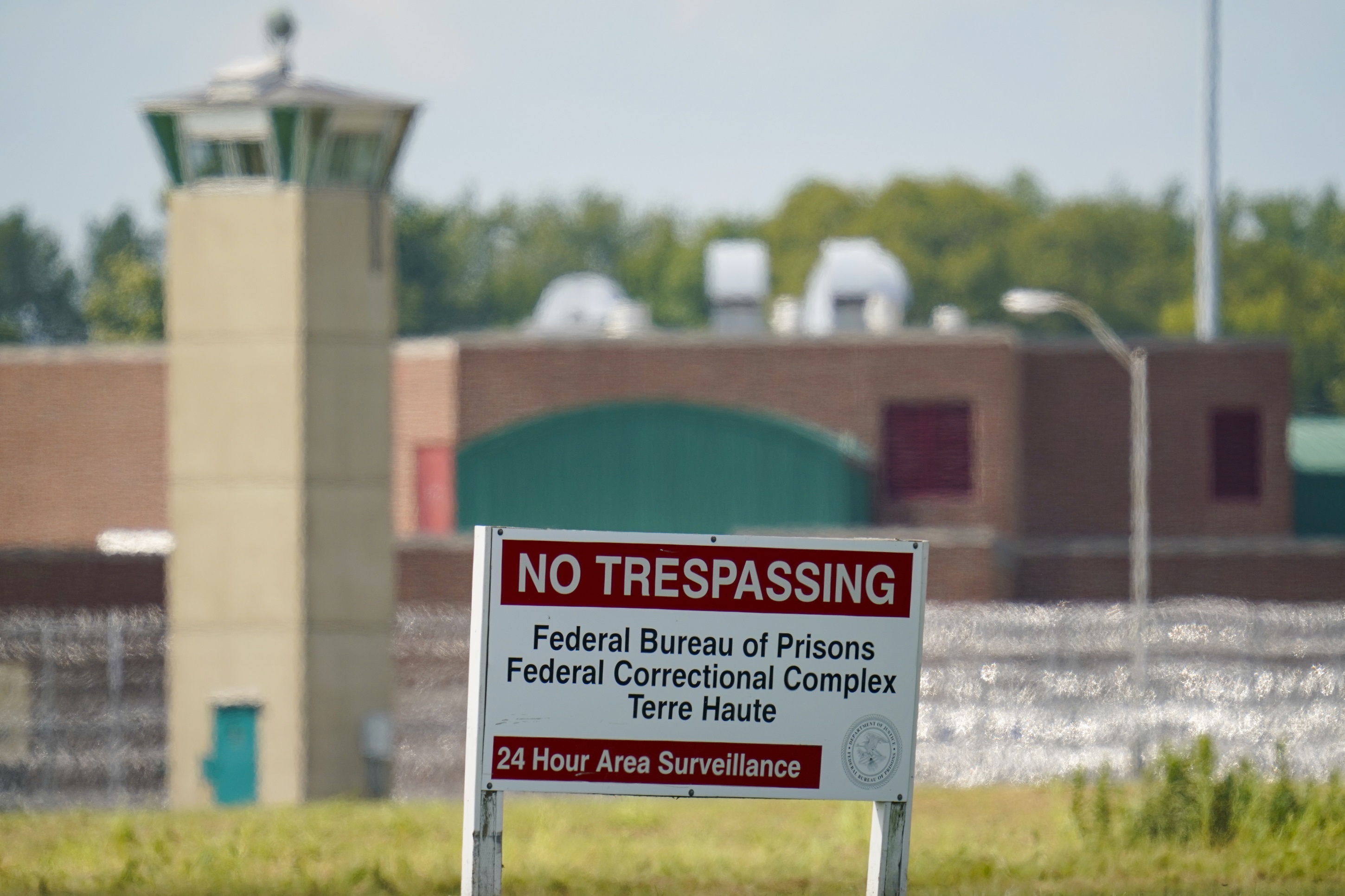 Federal Employee Union Lawsuit: Biden Vaccine Mandate Is Executive Power Overreach - Vimarsana News