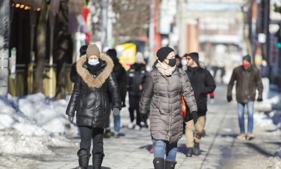 Report Warns of Fast-Growing Public Debt, Impact on Canadians