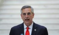 Georgia Official Urges DOJ to Investigate Fulton County After 2 Fired for Allegedly Shredding Voting Applications