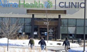 Police Report: Gunman Had Made Prior Threats Against Clinic