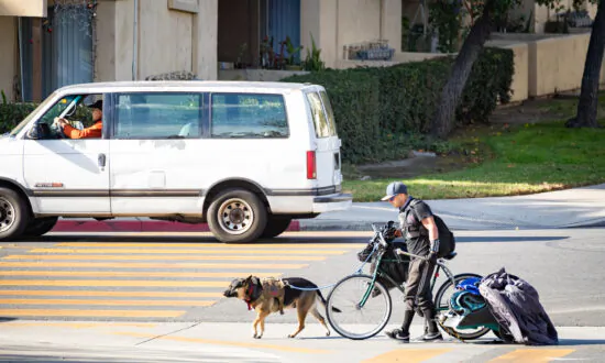 Santa Ana Approves Temporary 75-Bed Homeless Shelter