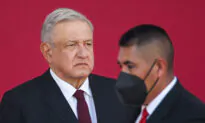 Mexican President Hails Biden’s Border Wall Freeze