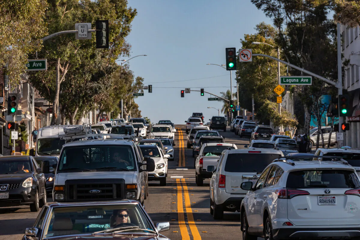 Pacific Coast Highway in Laguna Beach, Calif., on Oct. 15, 2020. (John Fredricks/The Epoch Times)