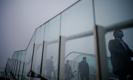 China Refused to Provide WHO Team With Raw Data on Early COVID Cases, Team Member Says