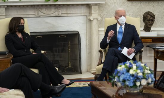 Biden: Governors, Mayors Need $350 Billion to Fight COVID-19