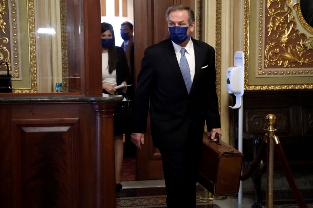 Trump Impeachment Lawyer: ‘Bloodthirsty’ Media Is ‘Trying to Divide This Country’