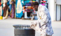 LA Controller Addresses Venice Council on City’s Homeless Problem