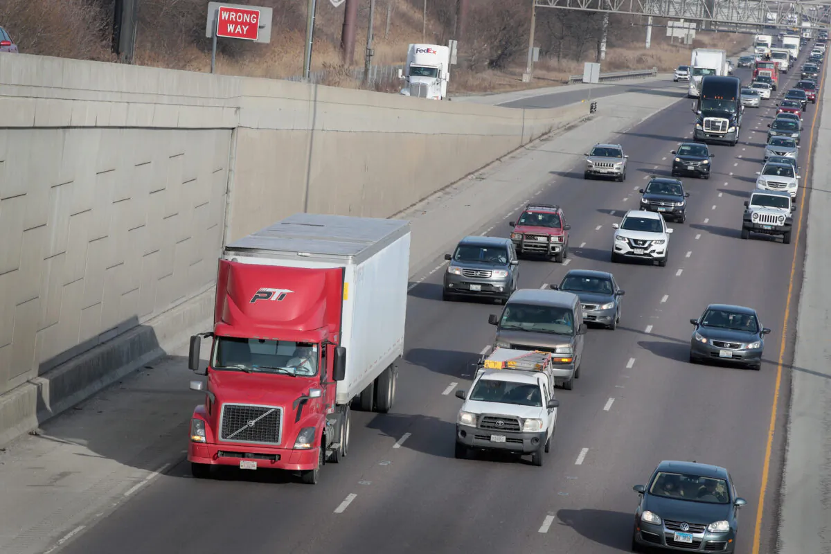 Interstate 55 in Chicago, Ill., in a file photo. (Scott Olson/Getty Images)