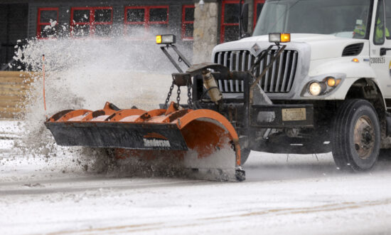 Wintry Weather Blanketing US Making Rare Dip to Gulf Coast