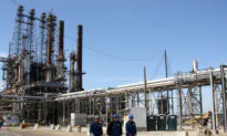Texas Oil Refineries Shut as Winter Storm Hits US Energy Sector