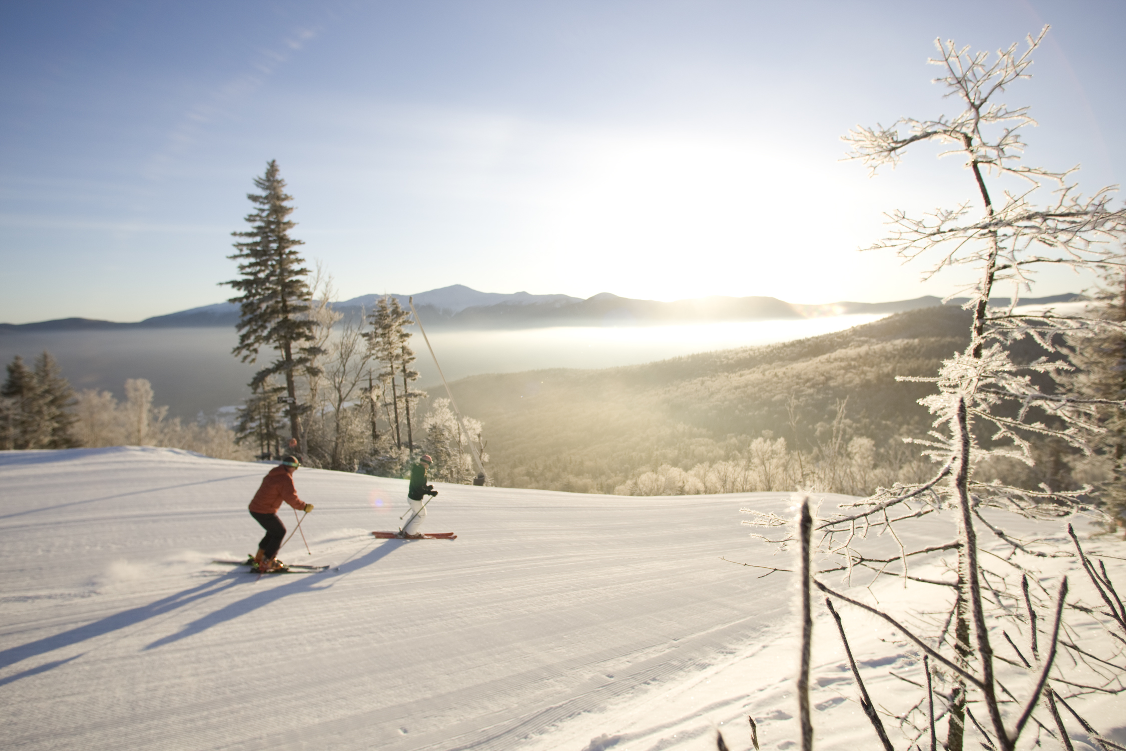 Skiing_at_Sunrise