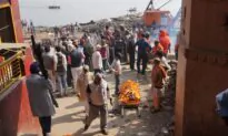 An Ancient City for Cremation Deals With the Pandemic