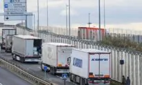 Vietnamese Man Arrested in UK Raid on People Smugglers
