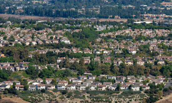 Orange County Supervisors Discuss New $7.7 Billion Budget 