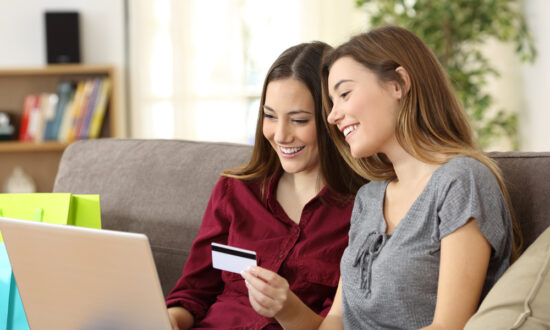Parents, Know Your Legal Responsibilities on Your Kids’ Credit Card Debt