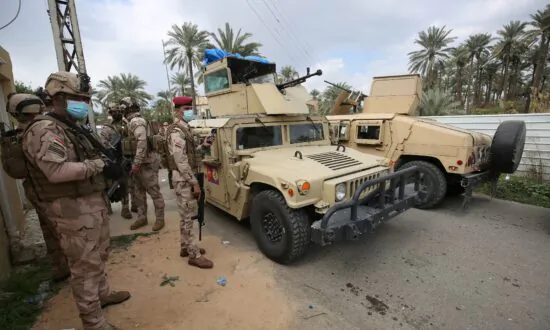 Rockets Hit Iraqi Base Hosting US Contractors, One Iraqi Injured, Security Officials Say