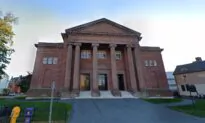 Smith College Staffer Resigns Over Alleged Anti-White Bias