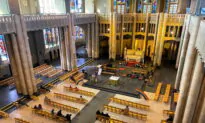 Belgian Catholics Contest 15-At-a-Time Rule in One of World’s Biggest Churches