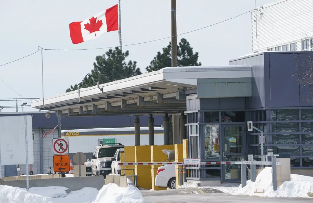The Canadian border crossing is seen during the COVID-19 pandemic in Lacolle, Que. on February 12, 2021. (Paul Chiasson/The Canadian Press)