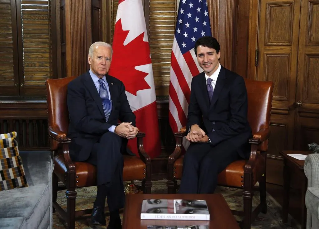 Prime Minister Justin Trudeau meets with US Vice-President Joe Biden on Parliament Hill in Ottawa on Dec. 9, 2016. (Patrick Doyle/The Canadian Press)