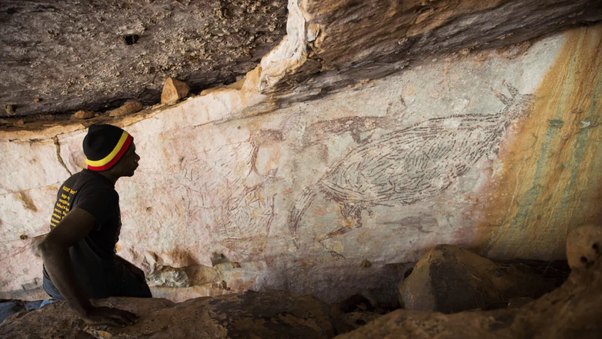 Researchers have used radiocarbon dating to determine that the painting is 17,000 years old. (Supplied by University of Western Australia)