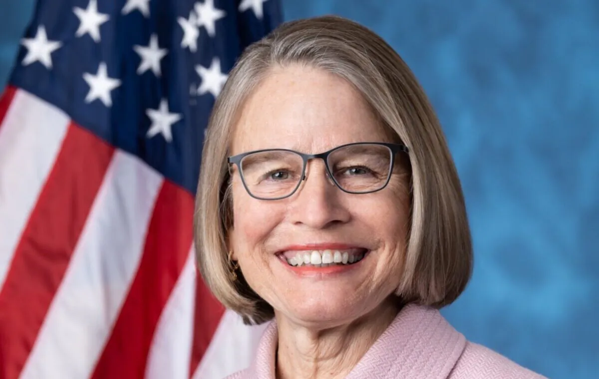 Rep. Mariannette Miller-Meeks (R-Iowa) (By House Creative Services/Public Domain)