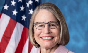 House Democrats to Challenge Seating of Iowa GOP Rep. Miller-Meeks