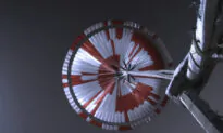 Mars Rover’s Giant Parachute Carried Secret Message