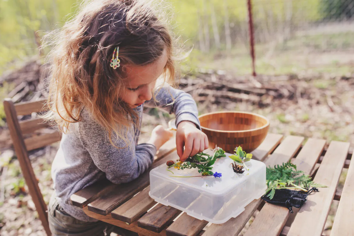To start, spend time on engaging activities, whether that's reading aloud, crafting, playing outdoors—whatever it is your children enjoy doing when they're not in school. (Maria Evseyeva/Shutterstock)