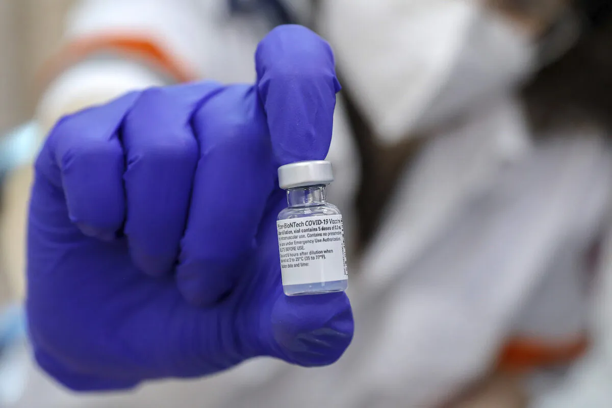 A vial of the Pfizer-BioNTech COVID-19 vaccine. (Ahmad Gharabli/AFP via Getty Images)