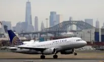 United Airlines Places Biggest Ever Jet Order in Push for Growth