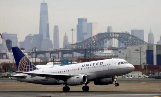 US to Move Faster to Address Unfair Airline Consumer Practices