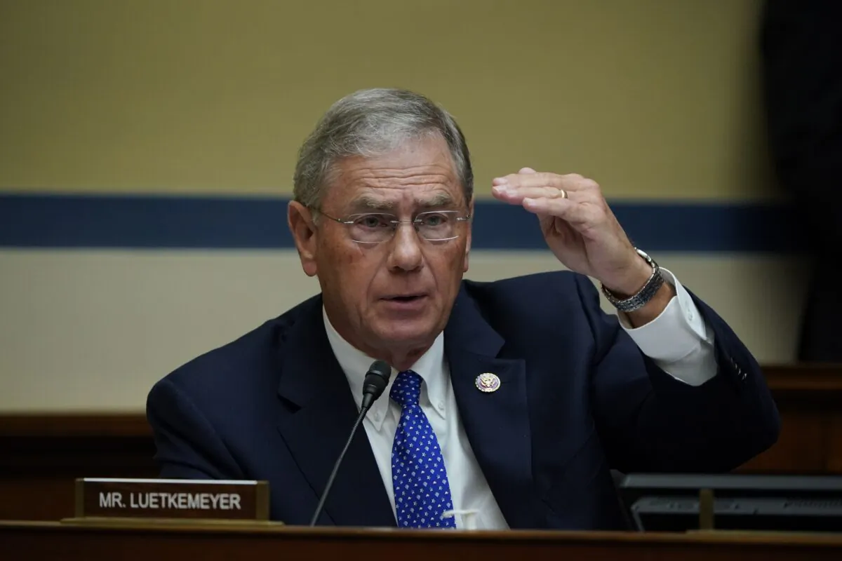 Rep. Blaine Luetkemeyer questions US Secretary of Health and Human Services Alex Azar as he testifies before the House Select Subcommittee on the Coronavirus Crisis, on Capitol Hill in Washington on Oct. 2, 2020. (J. Scott Applewhite/POOL/AFP via Getty Images)