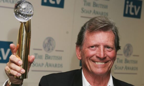 ‘Coronation Street’ Actor Johnny Briggs Dies at Age 85