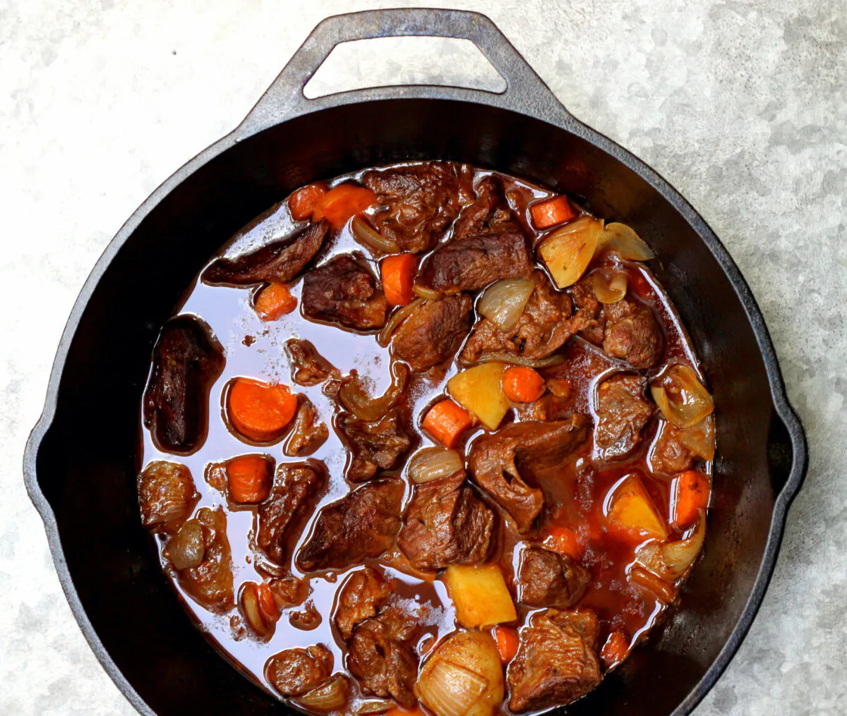 This hearty, no-nonsense beef stew is full of chunky vegetables and slow-cooked beef swimming in a stock of beef and beer. (Lynda Balslev for Tastefood)