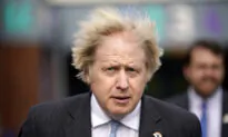UK Seeks Missing Patient With Brazilian COVID Variant as PM Defends Border Measures