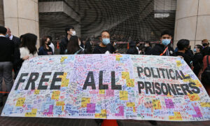 Hong Kong Denies Australia Access to Detained Citizen, Violating International Law